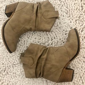 Worn Once Tan Western Boots